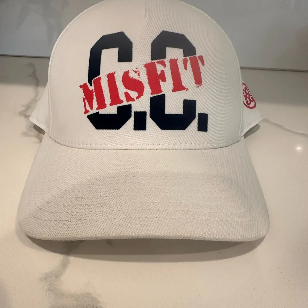 G/FORE HATS BUNDLE “2” - Picture 7 of 7